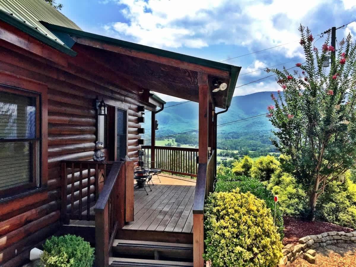 Gorgeous View. Hot Tub. Privacy. Fireplace. Pool & Fishing Access! Sevierville Εξωτερικό φωτογραφία