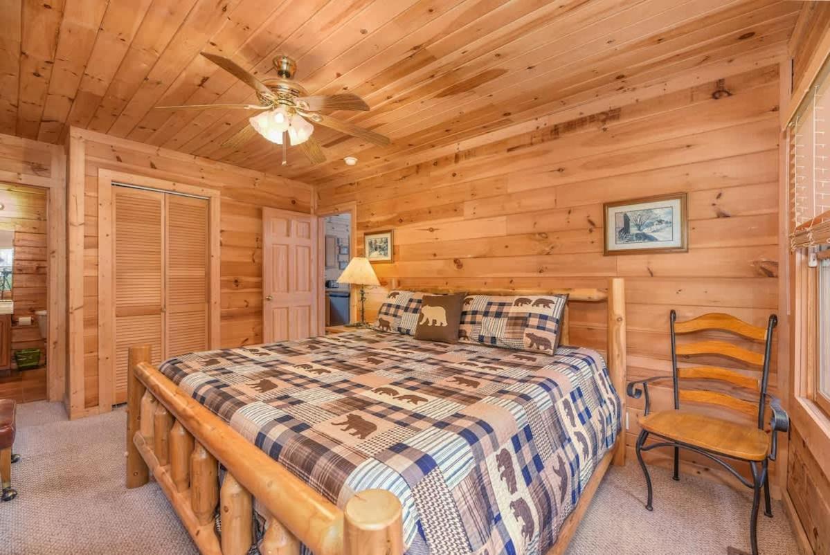 Gorgeous View. Hot Tub. Privacy. Fireplace. Pool & Fishing Access! Sevierville Εξωτερικό φωτογραφία